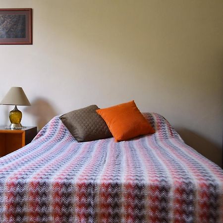 Bonita habitación en departamento compartido a dos calles del Zócalo CDMX Cidade do México Exterior foto